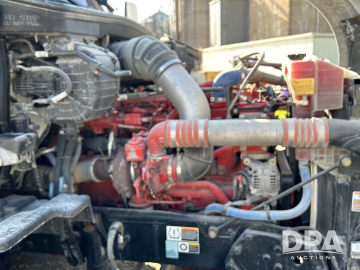 2020-kenworth-t680-image-5