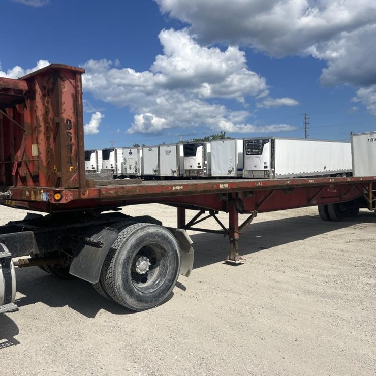 2009 UTILITY FLATBED