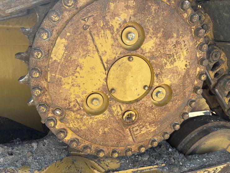 2018-caterpillar-d6t-lgp-image-21
