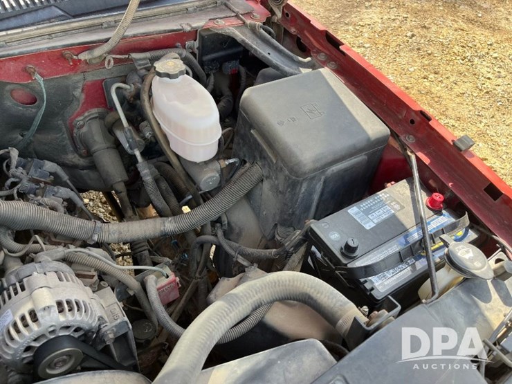 2004-chevrolet-2500hd-image-65