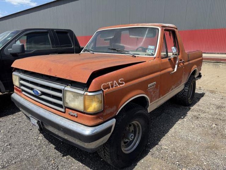 1991-ford-bronco-image-1