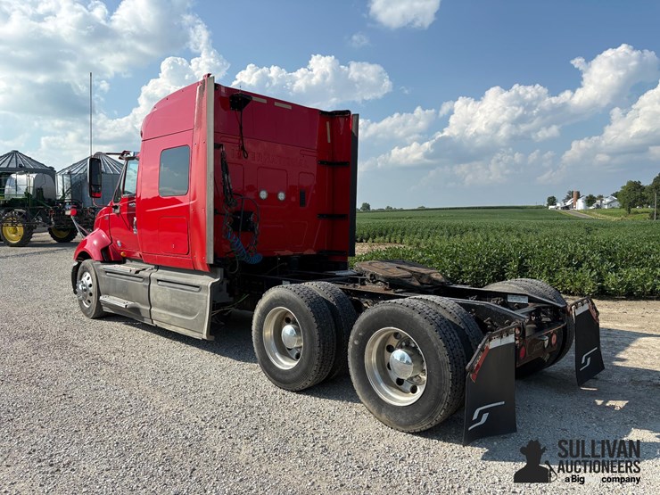 2013-international-prostar-image-7