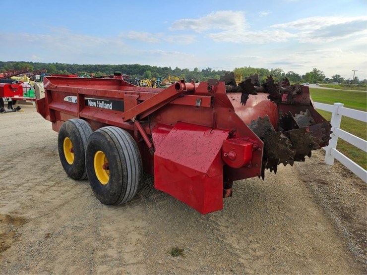 new-holland-195-image-3