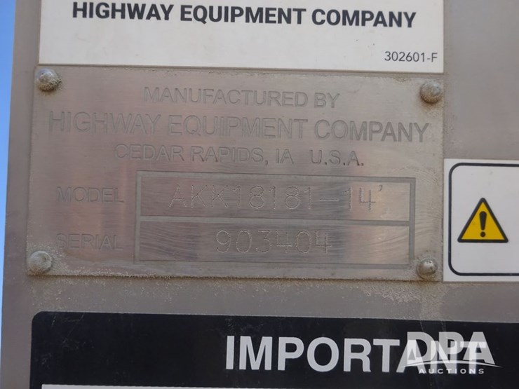 2021-john-deere-f4365-image-51