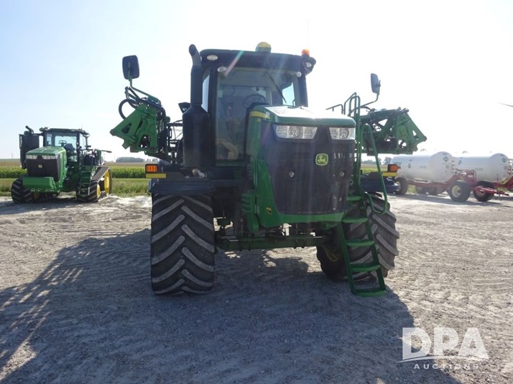 2020-john-deere-f4365-image-9