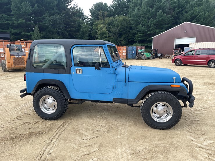 1990-jeep-wrangler-image-4