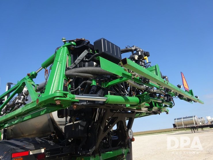 2021-john-deere-f4365-image-78