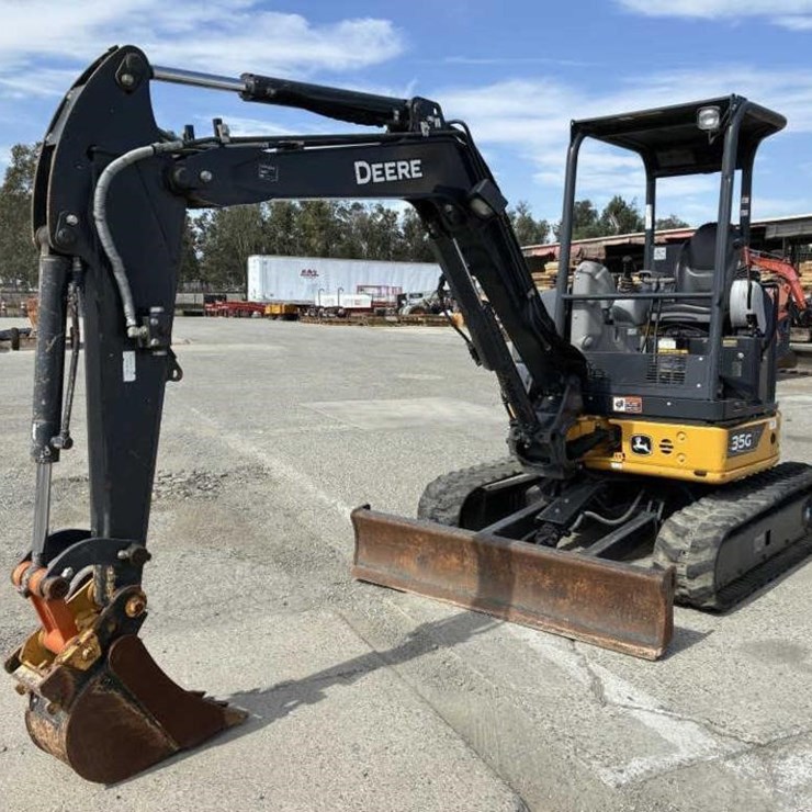 2024 DEERE 35G