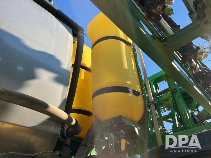 2019-john-deere-r4045-image-55