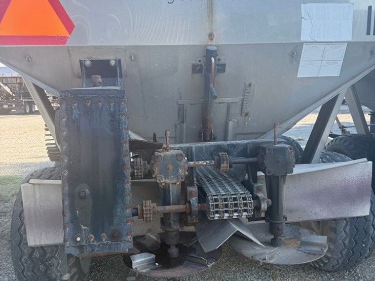 adams-dry-spreader-(pz13896,-unit-87775)-image-3