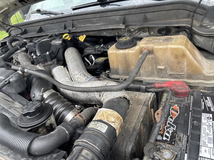 2012-ford-f550-image-39