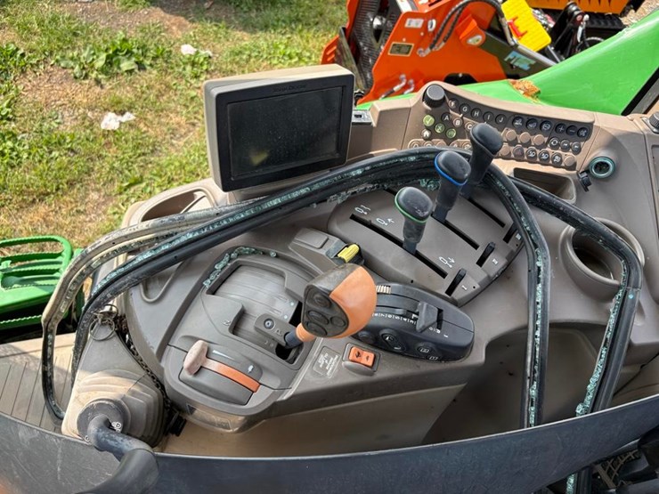 john-deere-6170r-image-35