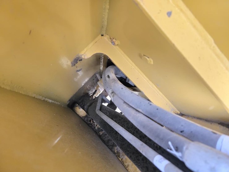 caterpillar-257b3-image-24