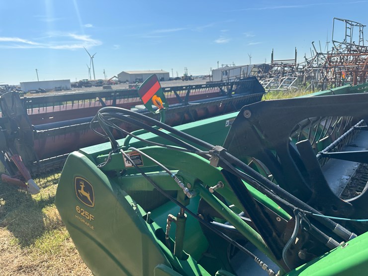 2006-john-deere-625f-image-29