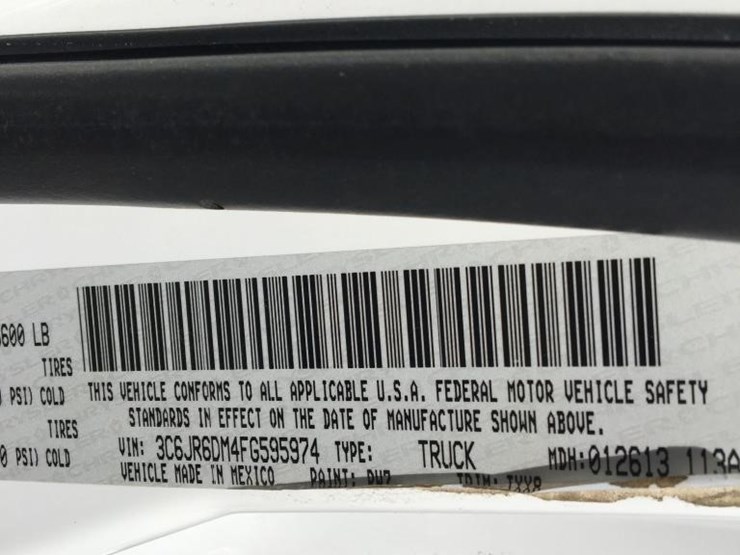 2015-ram-1500-image-15