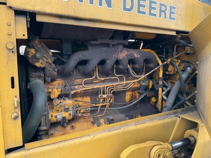 1985-deere-648d-image-93