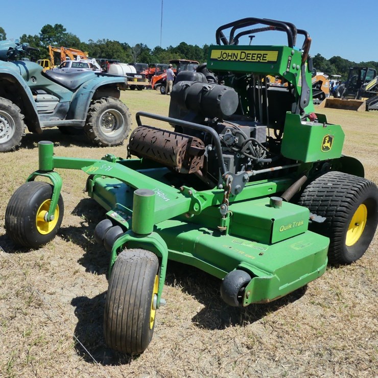 2017 JOHN DEERE 652R