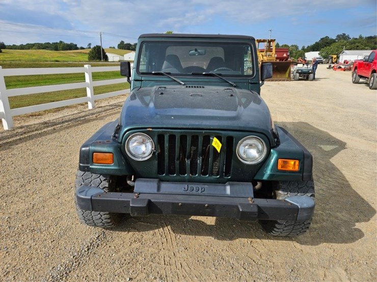 1999-jeep-wrangler-image-8