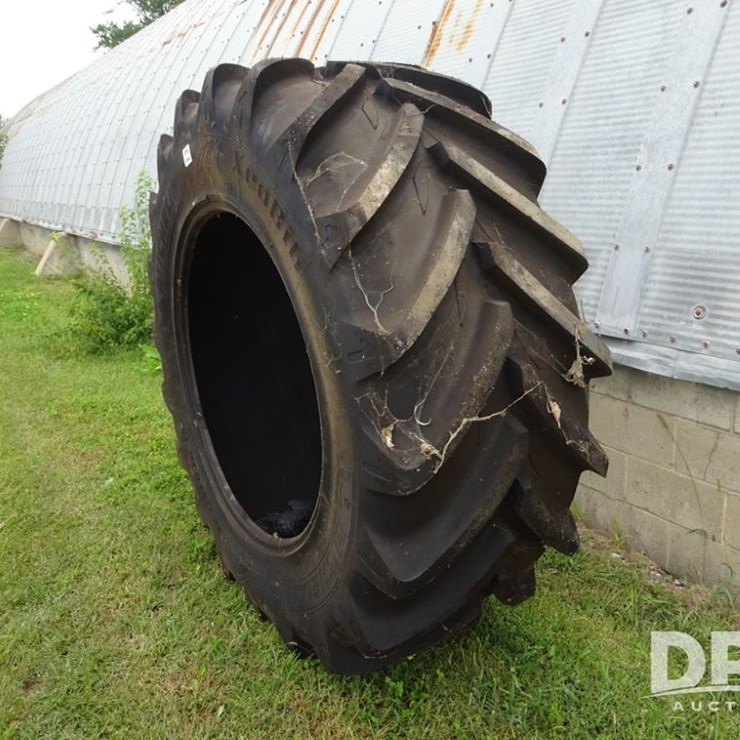 Michelin Flotation Tire (PZ13894)