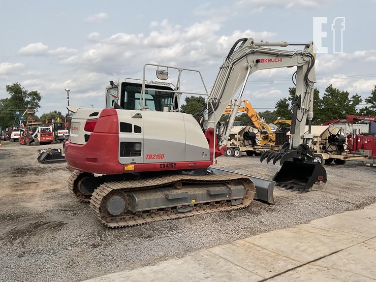 2022-takeuchi-tb2150-image-7
