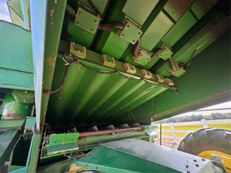 john-deere-7720-titan-ii-image-22