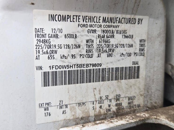 2011-ford-f550-image-73