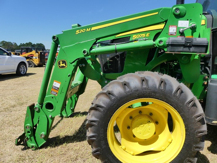 john-deere-5075e-image-5
