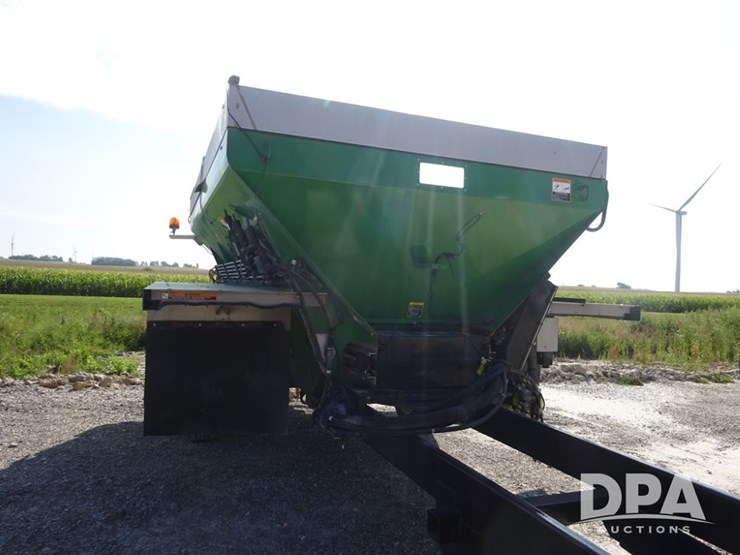 2020-john-deere-2020-image-7