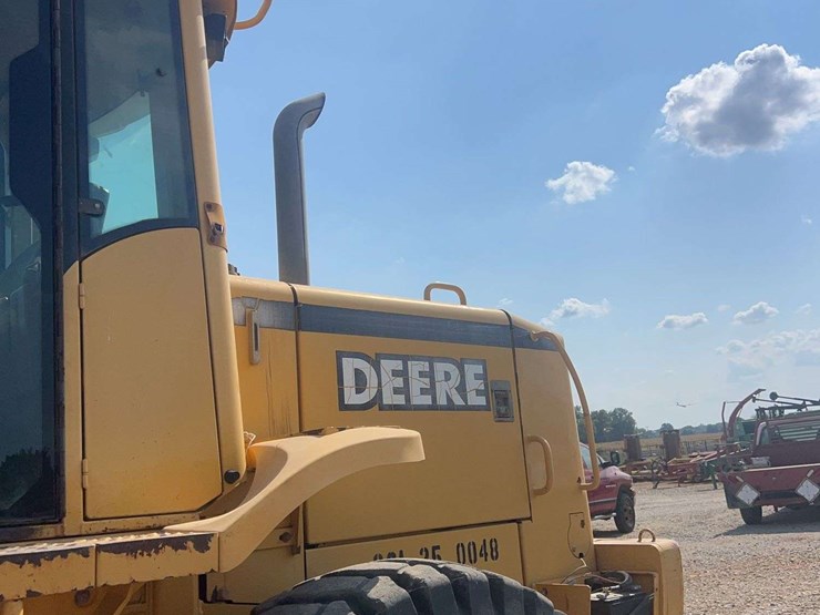 john-deere-544-image-15