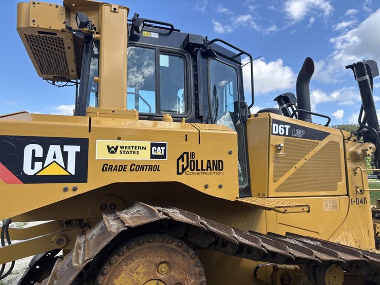 2018-caterpillar-d6t-lgp-image-10