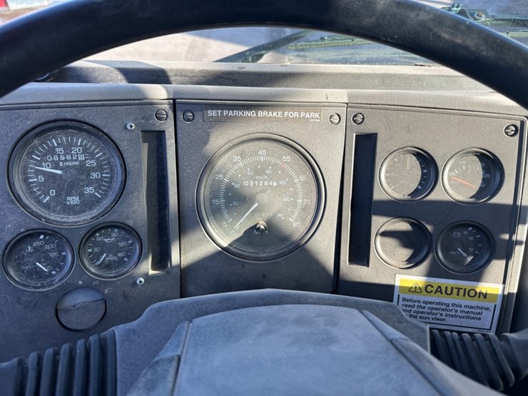 2003-sterling-sc8000-image-41