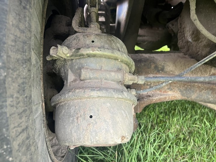 1986-mack-dm686s-image-64