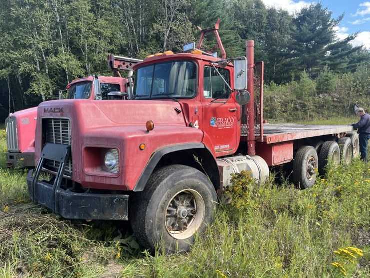 1996-mack-rb688s-image-1