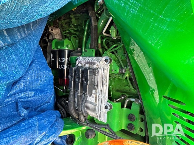 2025-john-deere-616r-image-30