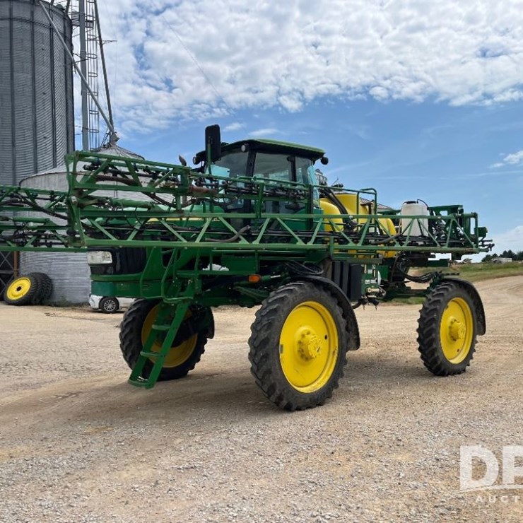 2012 JOHN DEERE 4630