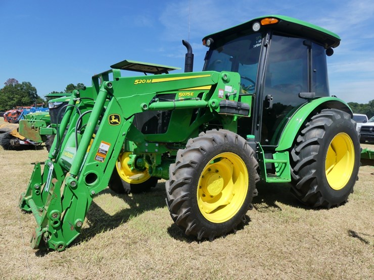 john-deere-5075e-image-1