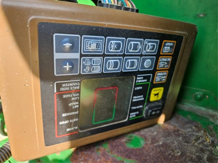 john-deere-566-image-27