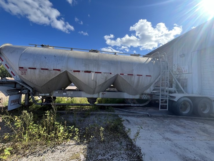 1996-fruehauf-trailer-image-2