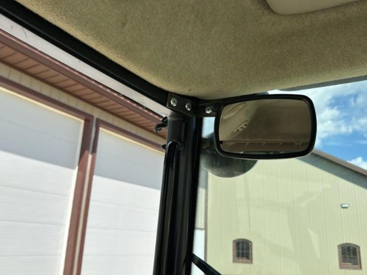 2007-john-deere-3520-image-51