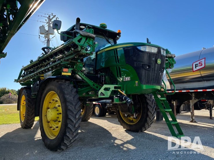 2019-john-deere-r4045-image-5