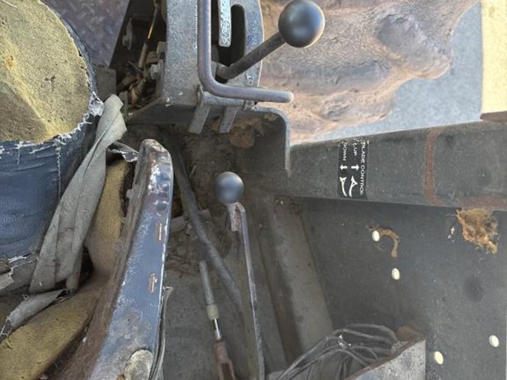 john-deere-640-image-51