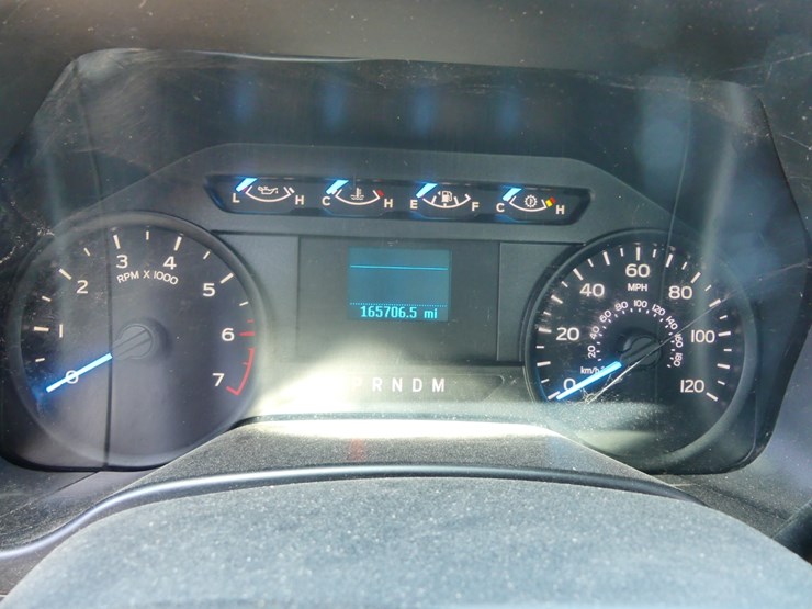 2019-ford-f150-xl-image-12
