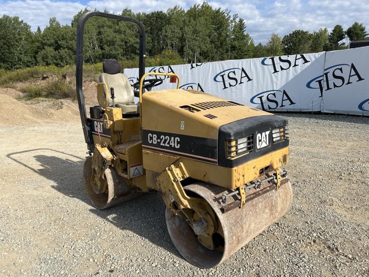 caterpillar-cb-224c-image-7