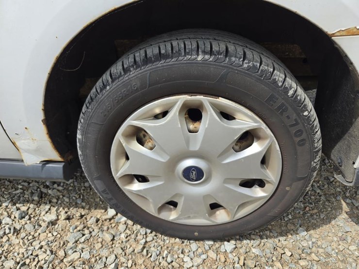 2014-ford-transit-connect-image-61