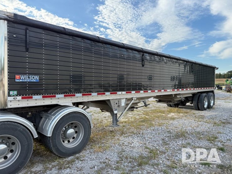 2020-wilson-grain-trailer-image-2