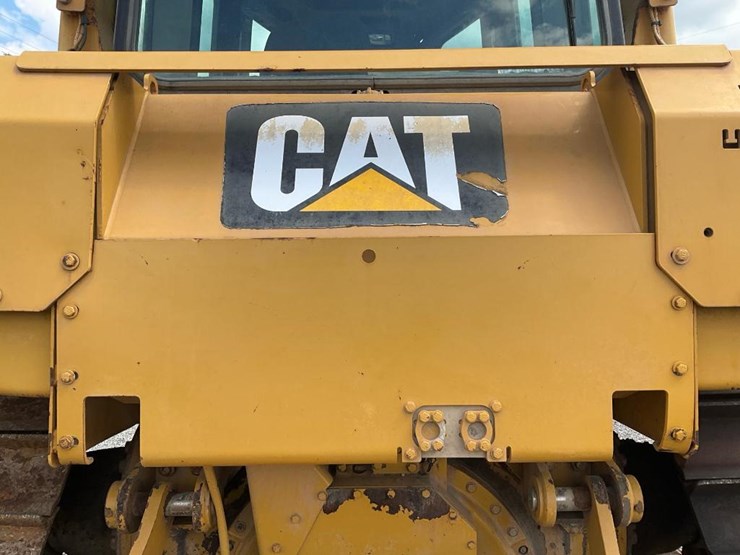 2012-caterpillar-d6t-lgp-image-30
