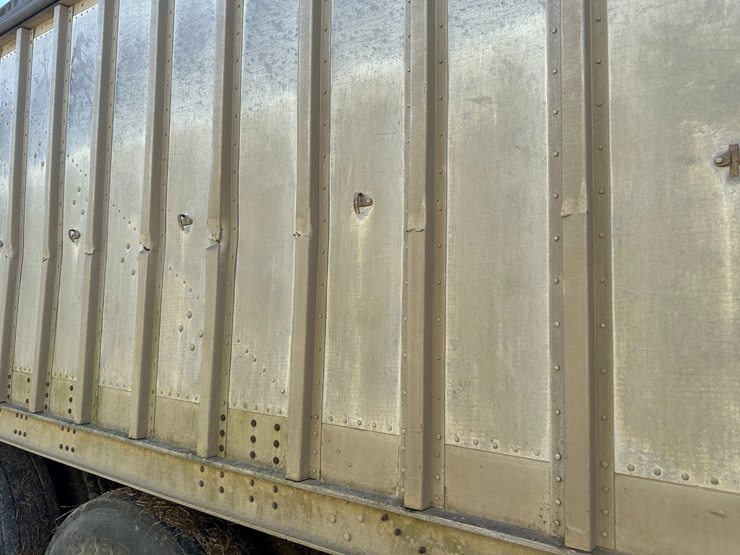 #32158-•-hobbs-42'-t/a-aluminum-hopper-bottom-trailer-vin:-blv-9983-04-image-53