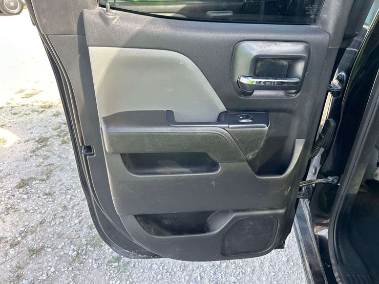2016-chevrolet-silverado-1500-image-17