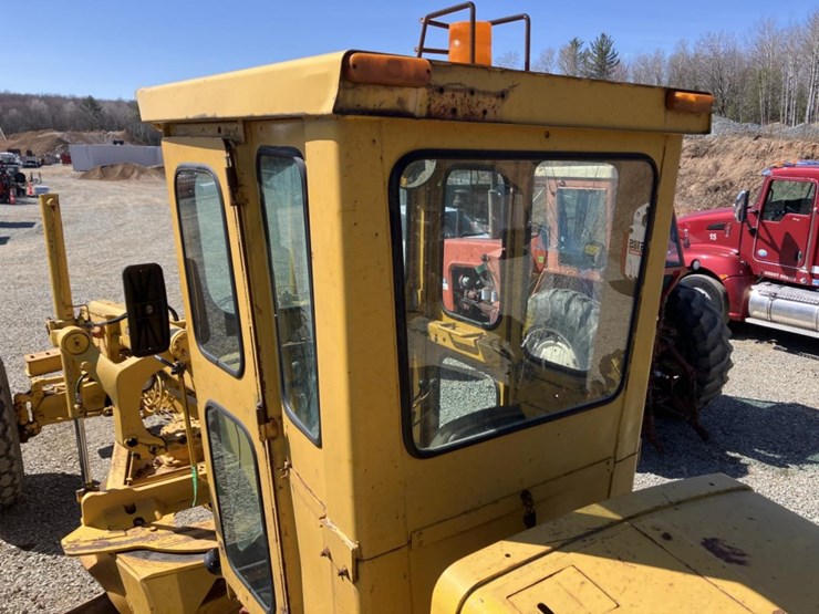 deere-670-image-48