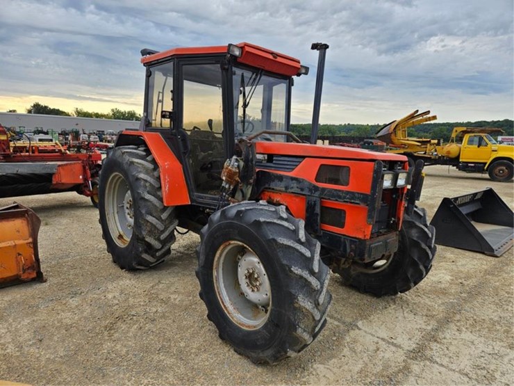 agco-allis-6690-image-7